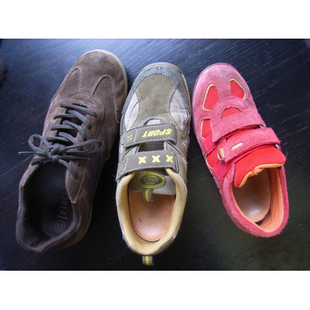 Solutie curatare incaltaminte COLOURLOCK Leather Shoe Washing Agent_5