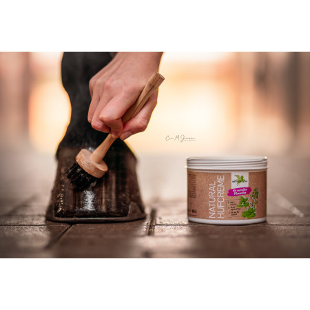 Crema naturala pentru ingrijire copite BENSE & EICKE Natural Hoof Cream