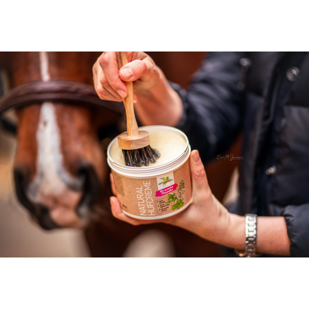 Crema naturala pentru ingrijire copite BENSE & EICKE Natural Hoof Cream