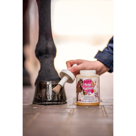 Ulei pentru ingrijire copite BENSE & EICKE Enja's Pony-Pediküre 450 ml