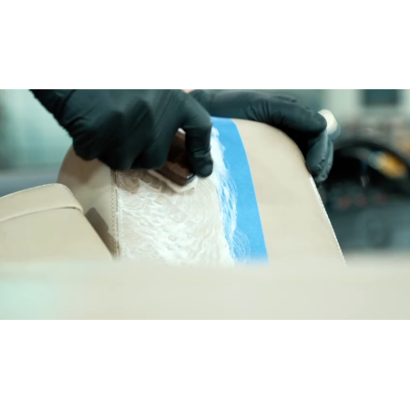 Solutie cu putere mare de curatare piele si vinilin GEIST. Rapid Leather & Vinyl Cleaner PRO